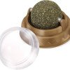 wall rotating catnip ball